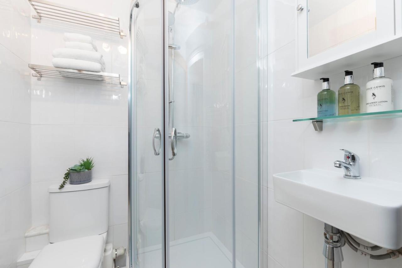 Modern Self Contained Studio Home Cheltenham Extérieur photo
