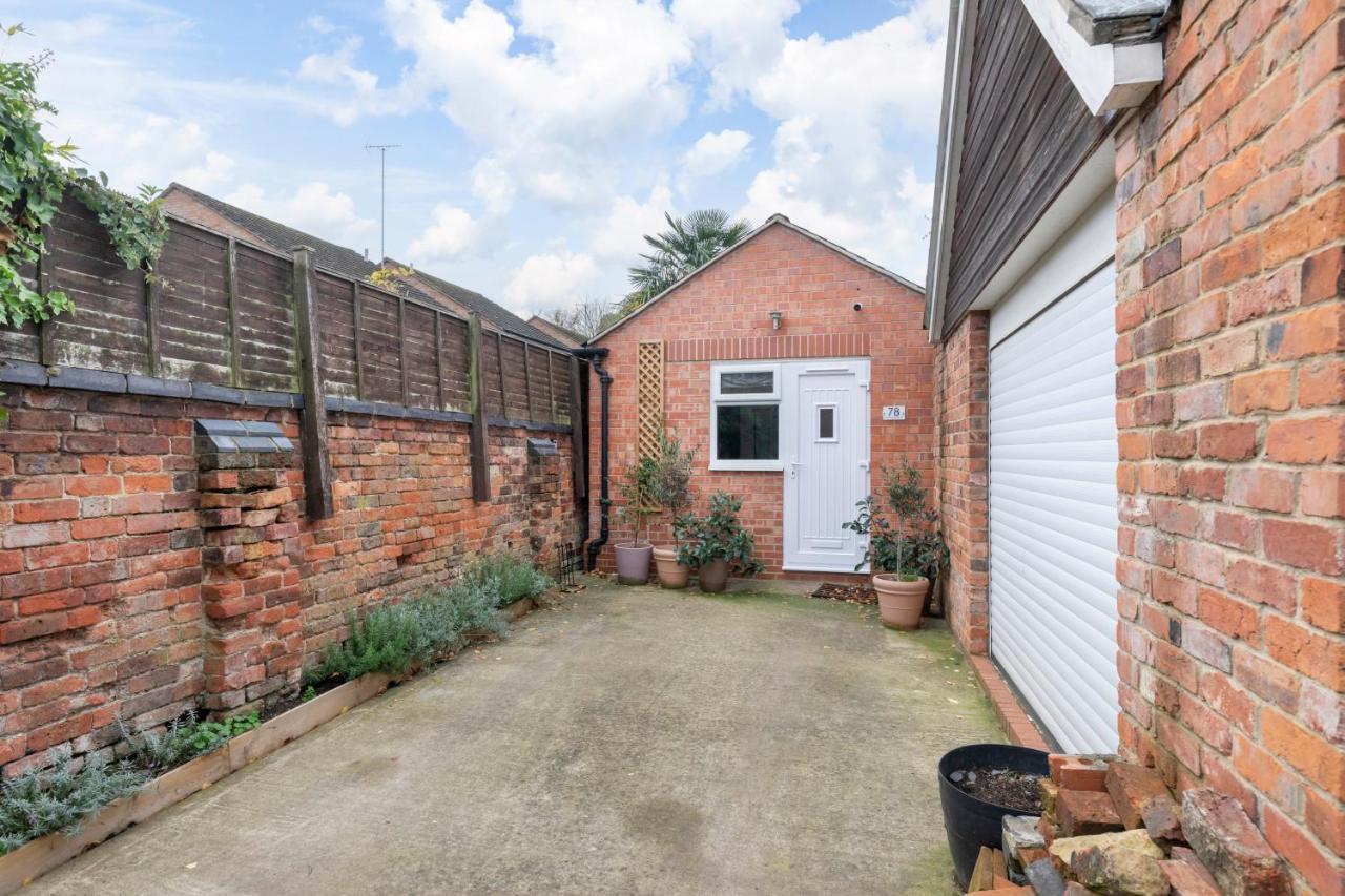 Modern Self Contained Studio Home Cheltenham Extérieur photo